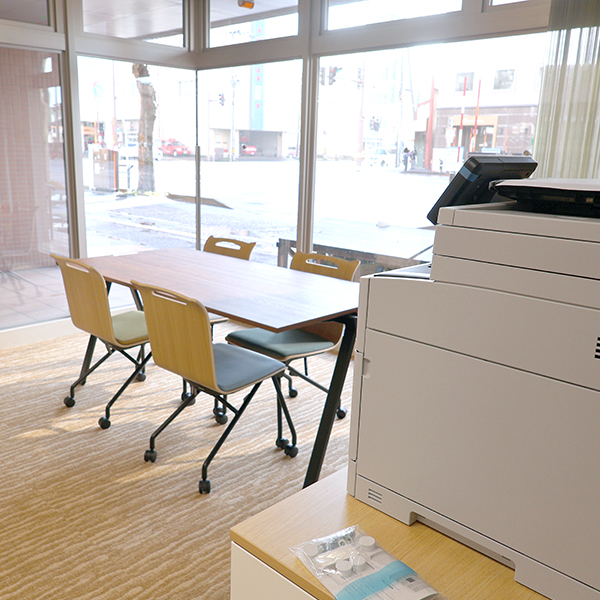 ギャラリー：テーブル