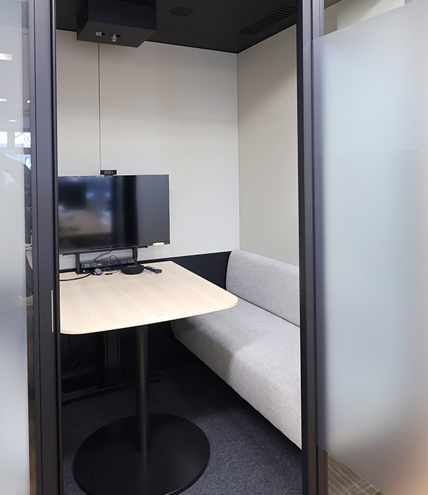 ギャラリー：会議室