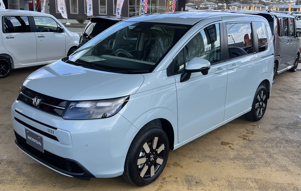 展示車入れ替えました(^^)/